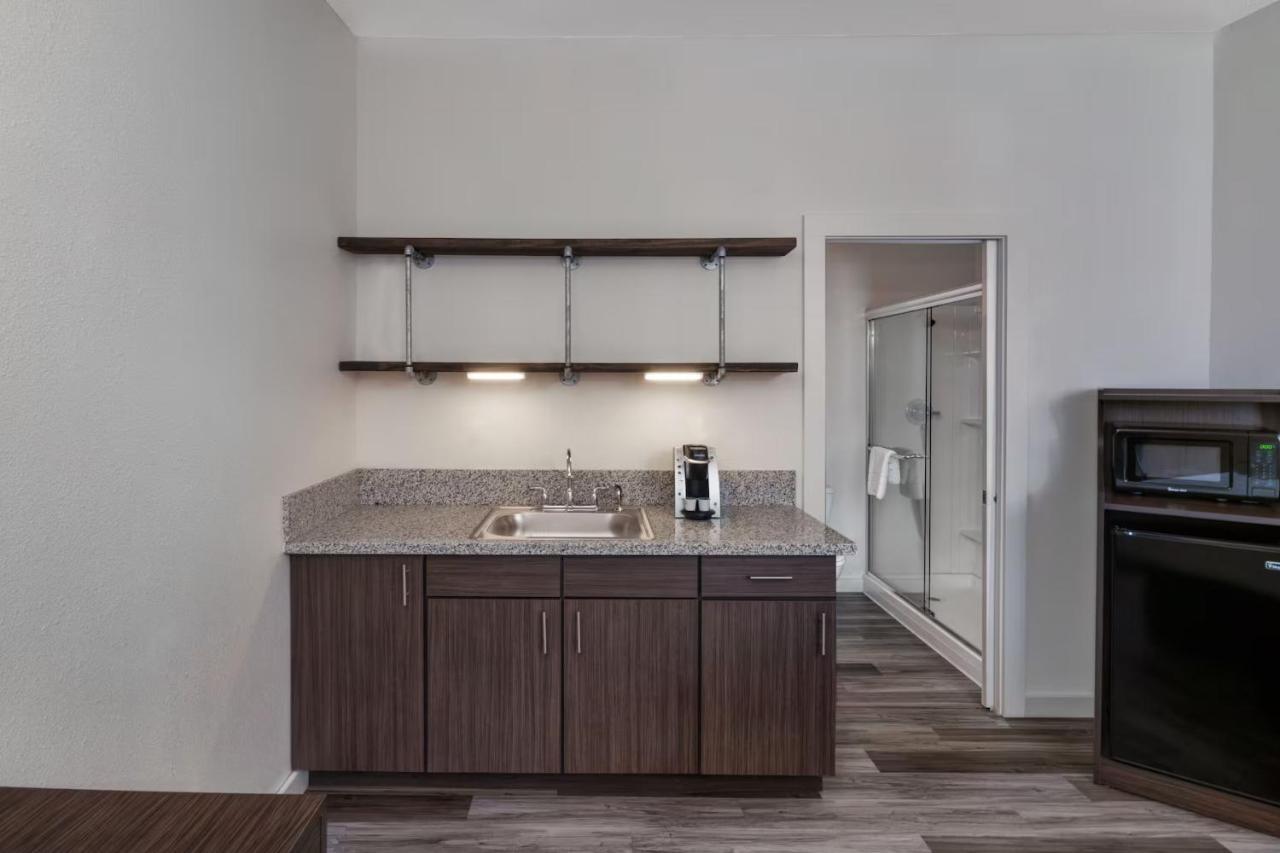 Hotel Hillside Crossing à Nashville Extérieur photo