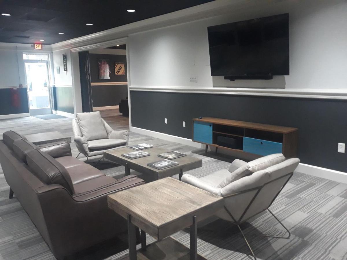 Hotel Hillside Crossing à Nashville Extérieur photo